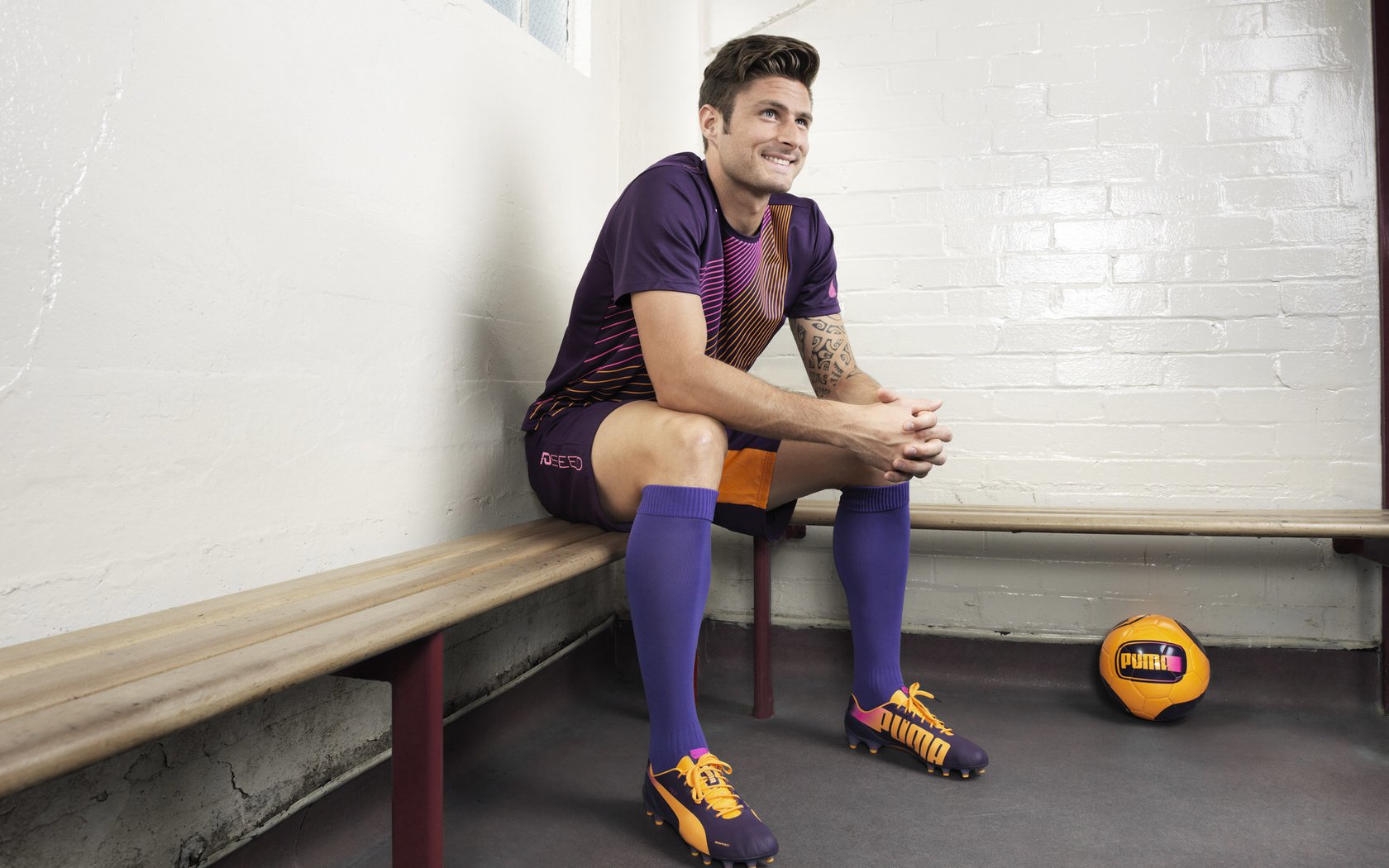 -足球圈大地震！佛得角击败喀麦隆，全世界看傻了！，佛得角足球明星